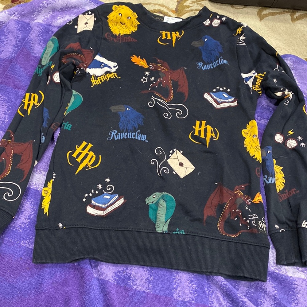 Limited edition Harry Potter x H&M sweatshirt size 8 to 10